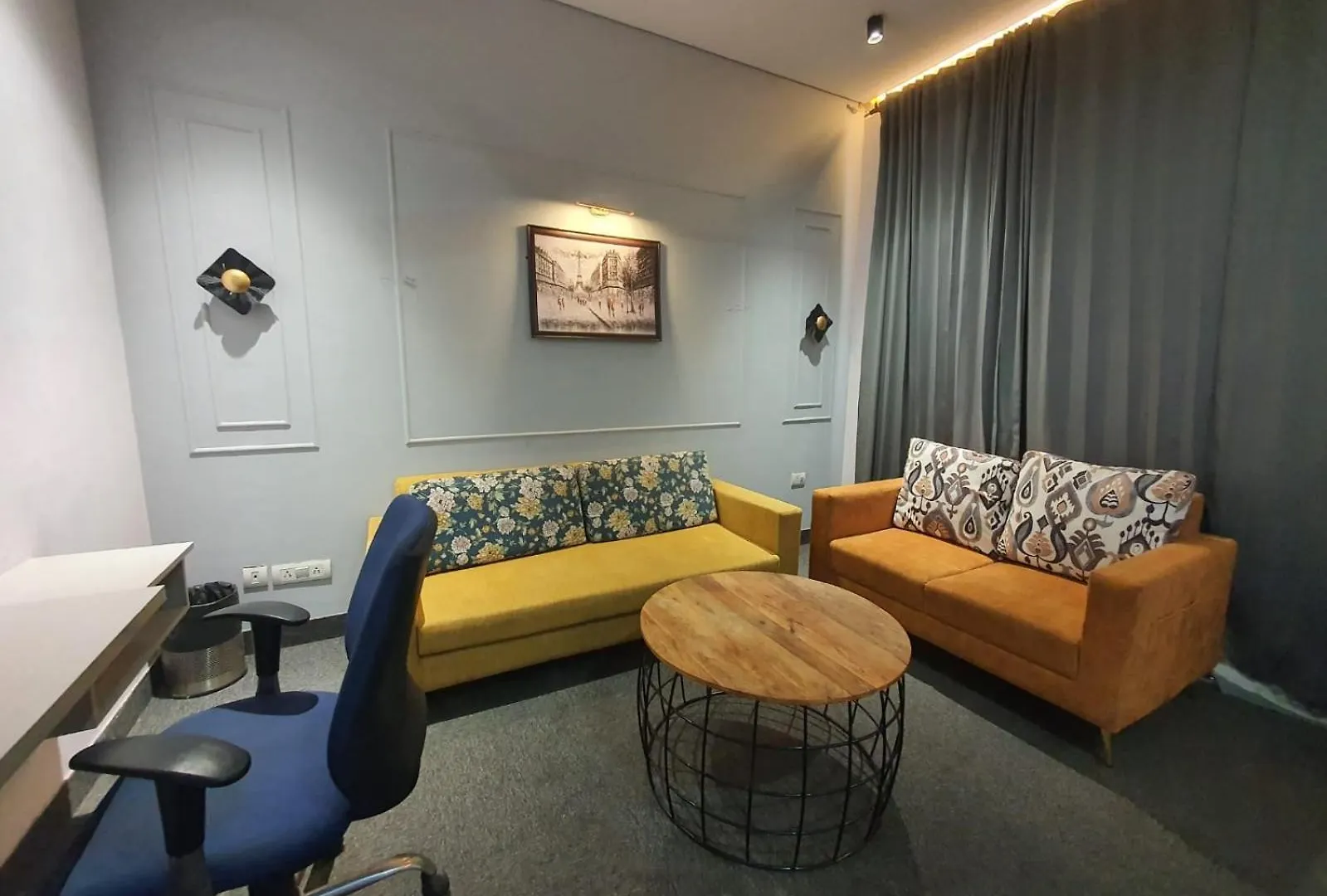 Mallenzo Suites Dlf Phase 1 Gurgáon India