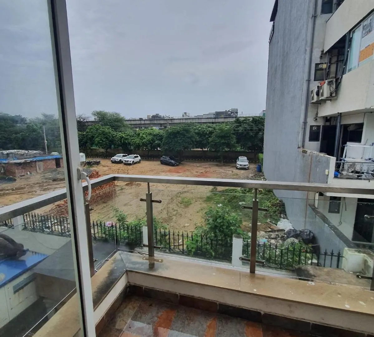 Mallenzo Suites Dlf Phase 1 Gurgáon Szálloda