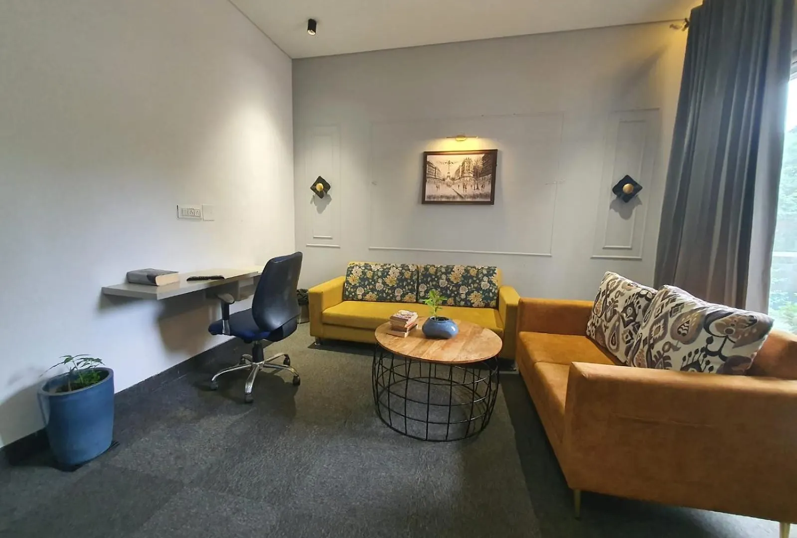 Mallenzo Suites Dlf Phase 1 Gurgáon